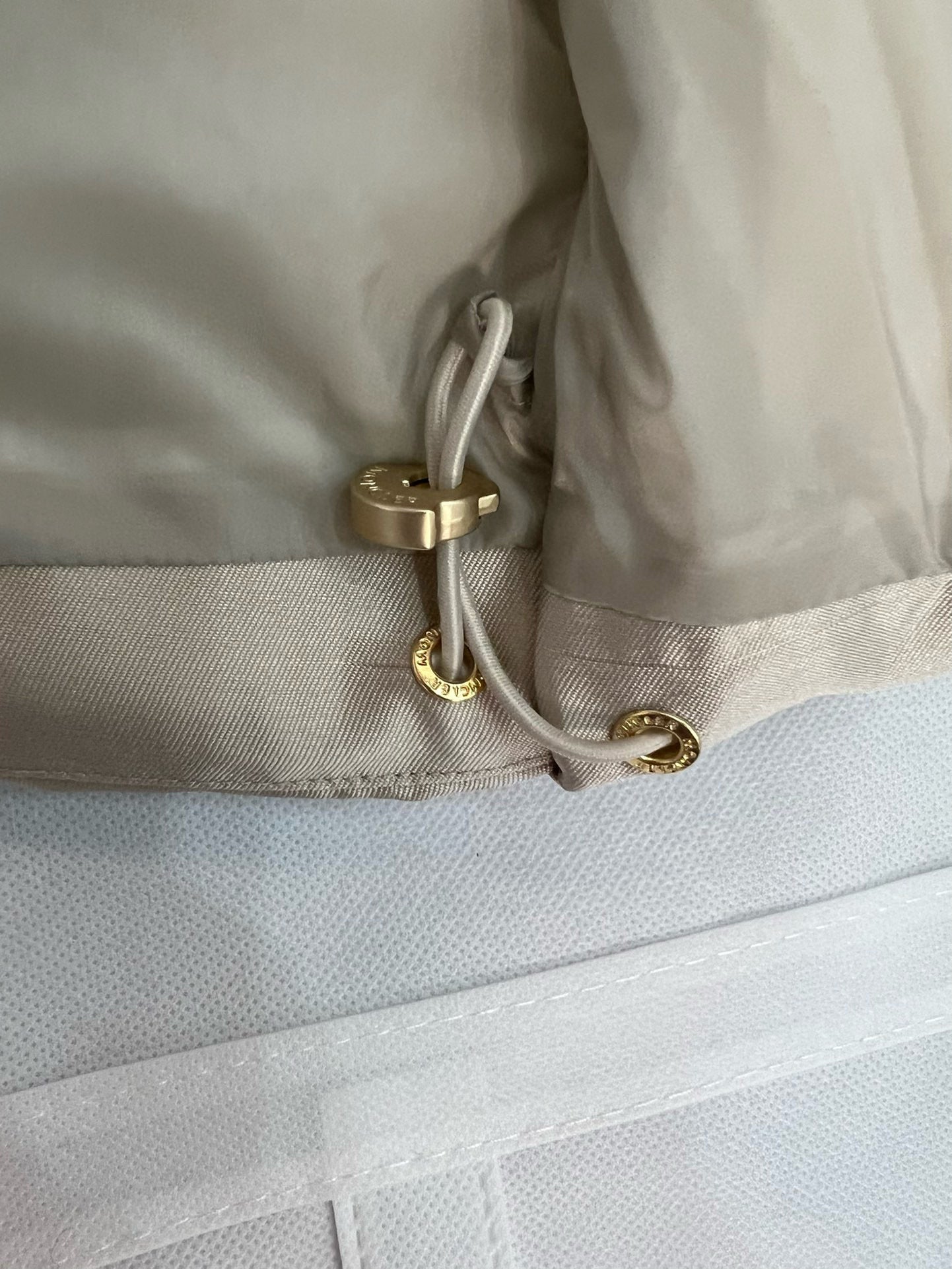 MONCLER BONNELLES METALLIC SHORT DOWN JACKET