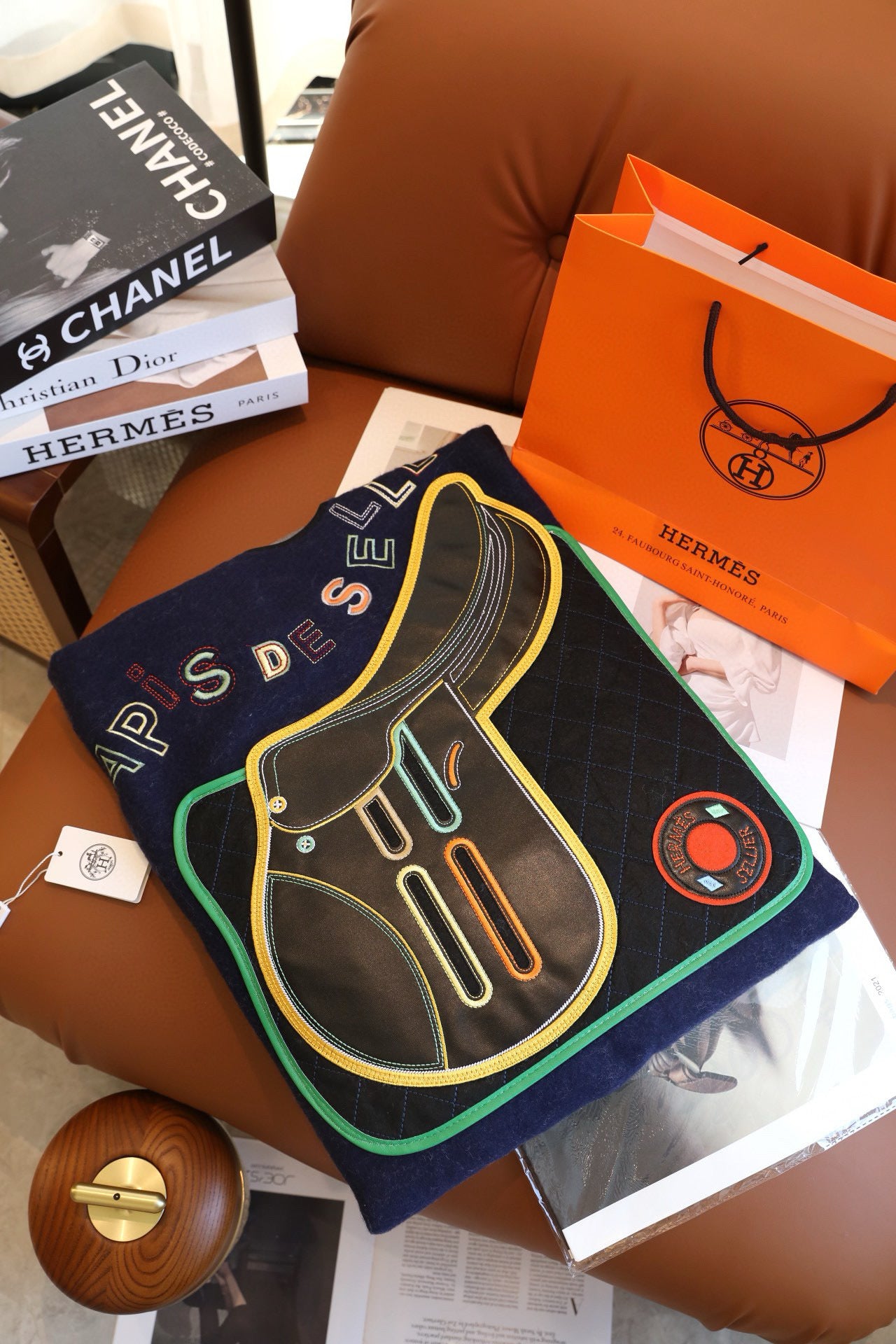 100% cashmere COLLEGE Hermes H789123S
尺寸:103x130