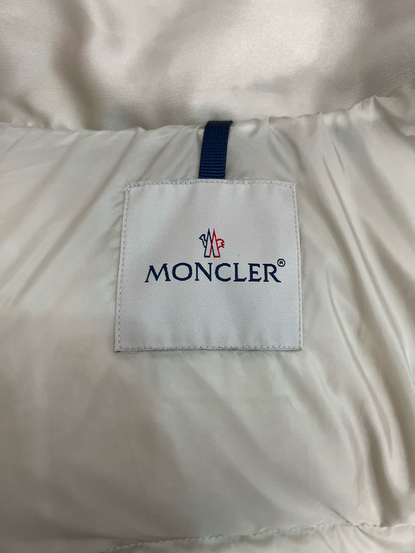 MONCLER BONNELLES METALLIC SHORT DOWN JACKET