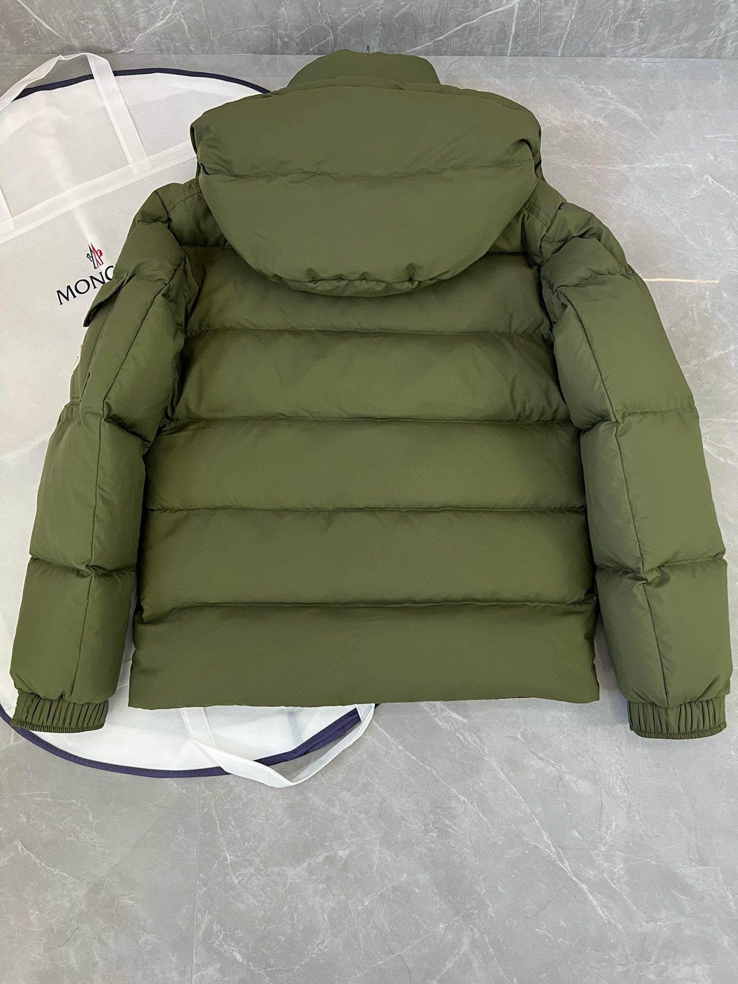 MONCLER VEZERE HOODED FLANELLE SHORT DOWN JACKET