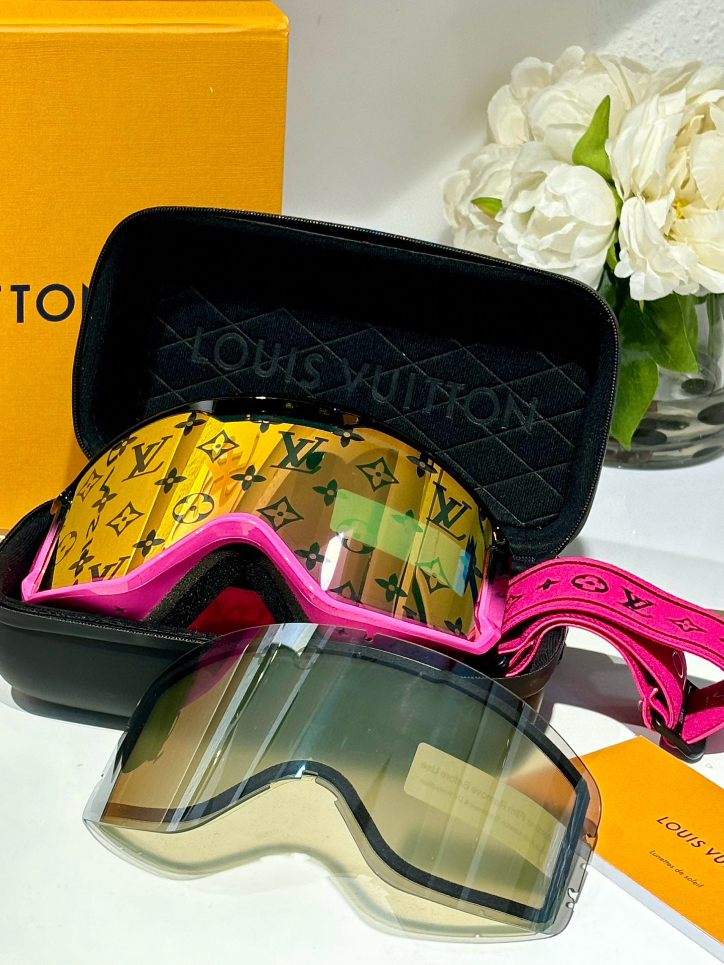 LV SKI Goggles