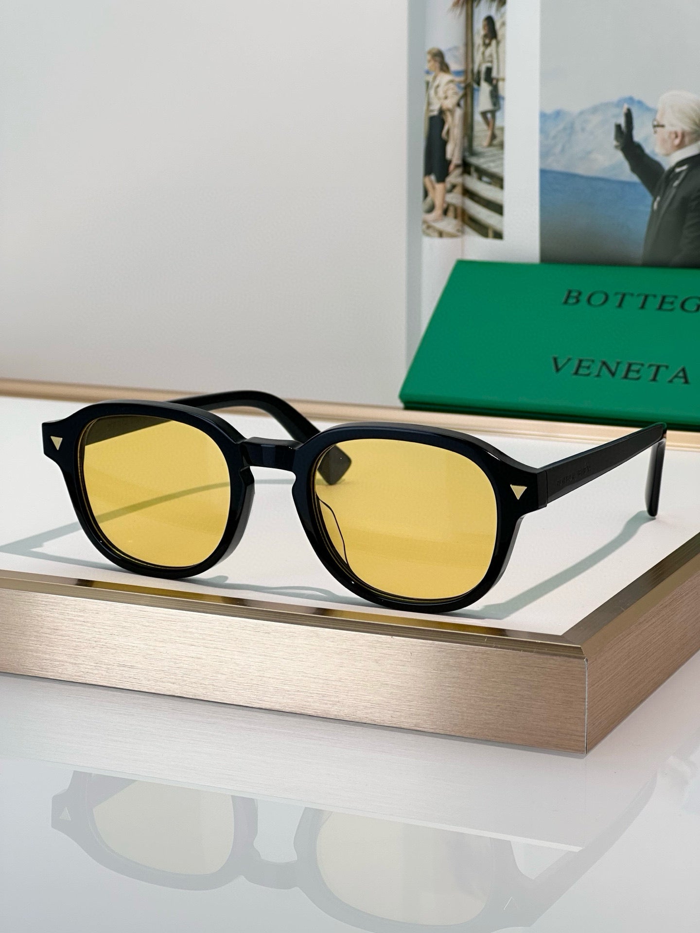 BOTTEGA VENET*
MODEL：BV1364S
SIZE：49口21-145