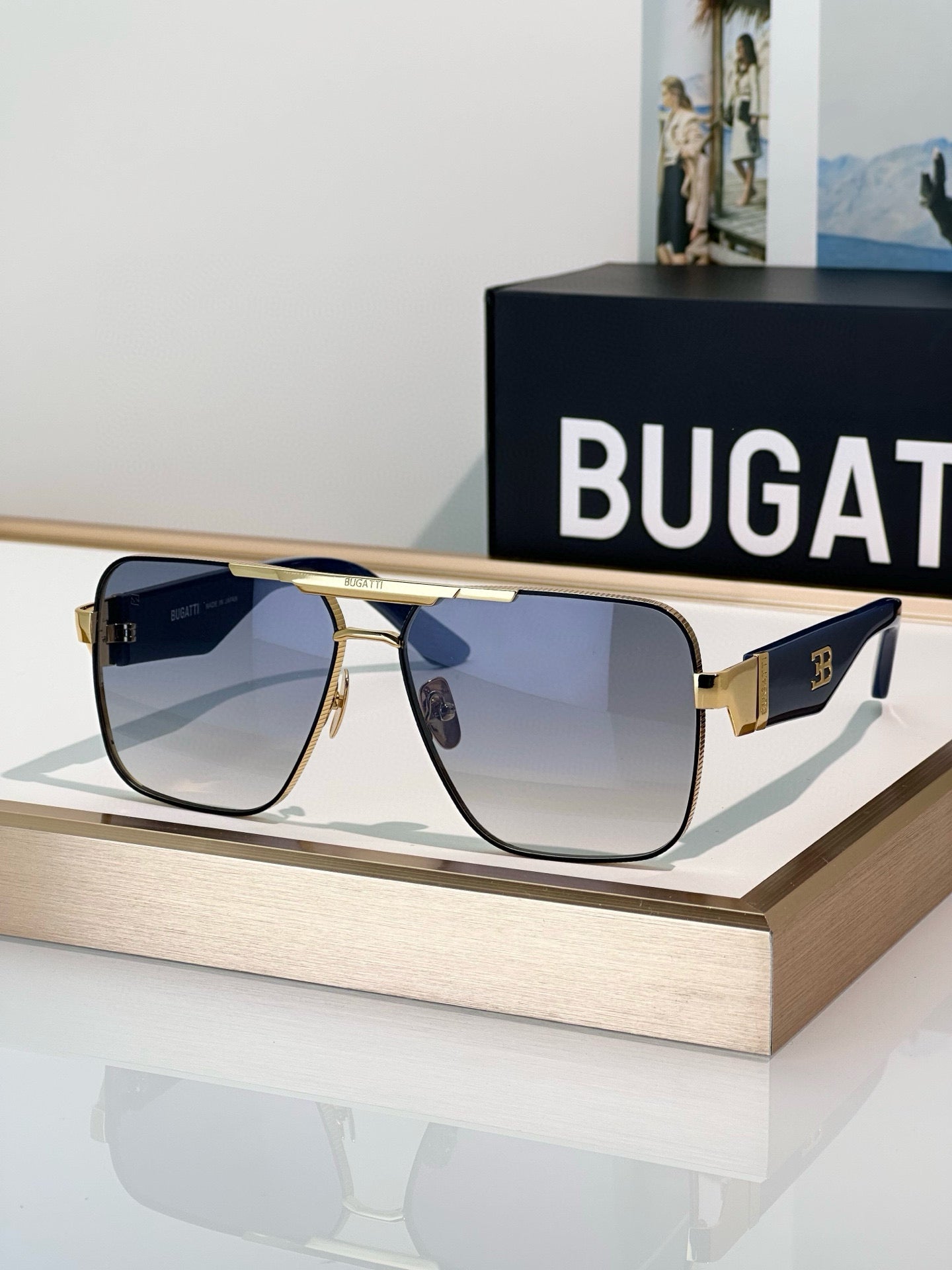 BUGATT 🆕Top quality
MODEL：20.SIZE:60-15-145.
BugattiEyewear CollectionOne