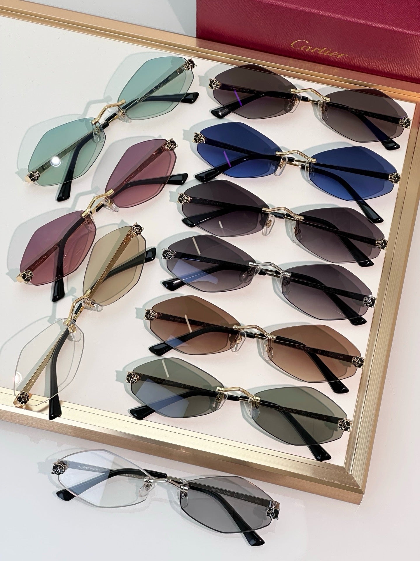 Cartier💘
Mod：CT0433S
Size：55-20-140