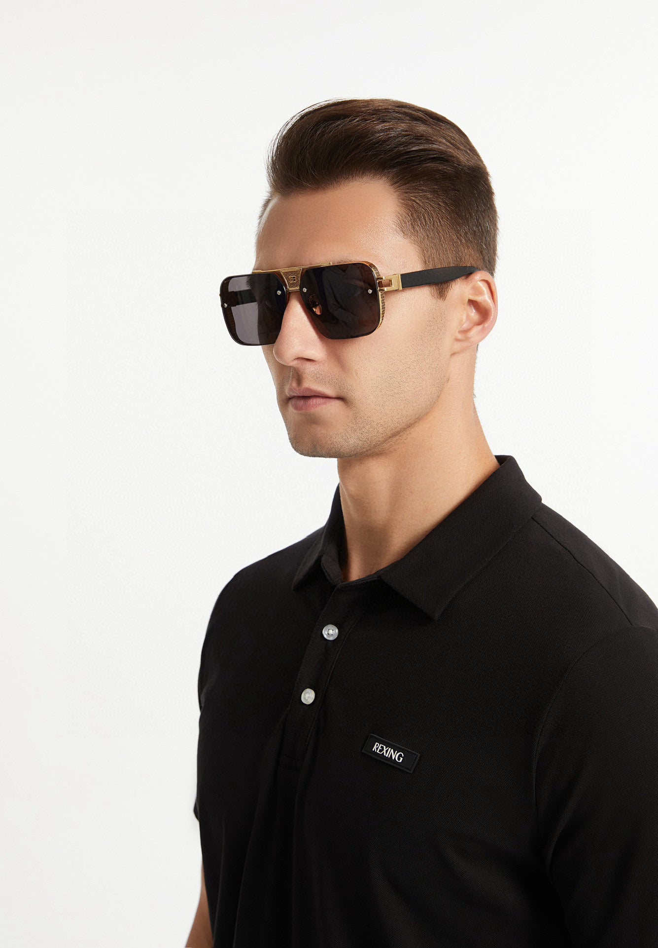 BUGATT 🆕Top quality
MODEL：15 SIZE:62-13-147
BugattiEyewear CollectionOne