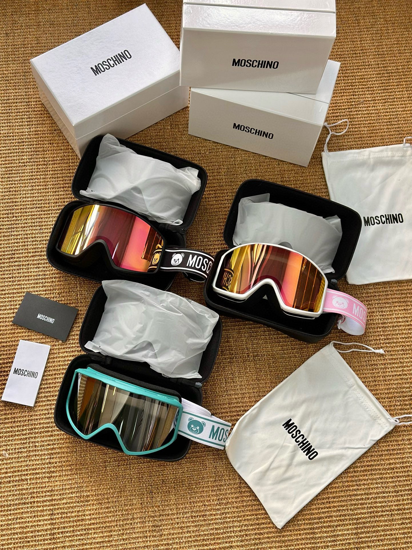 MOSCHINO SKI GOGGLES
