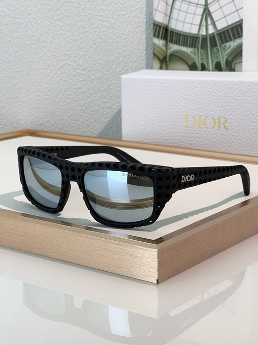 Dio*
Mod：3D S1I
Size：57-18-135