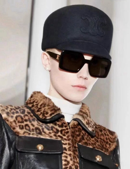 CELINE
MODEL：CL40304U
Size：56口23 140