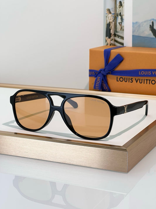 Louis Vuitto*
MODEL：Z2866U
SIZE：55口16-145