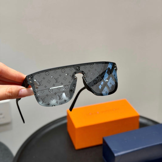 LV Z1082 Sunglass
