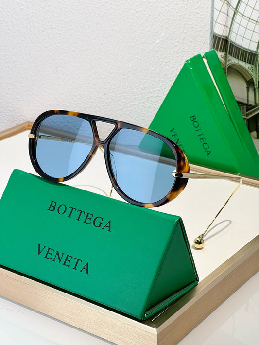Bottega Venet*
Mod：Bv1273S
Size：63-12-180
