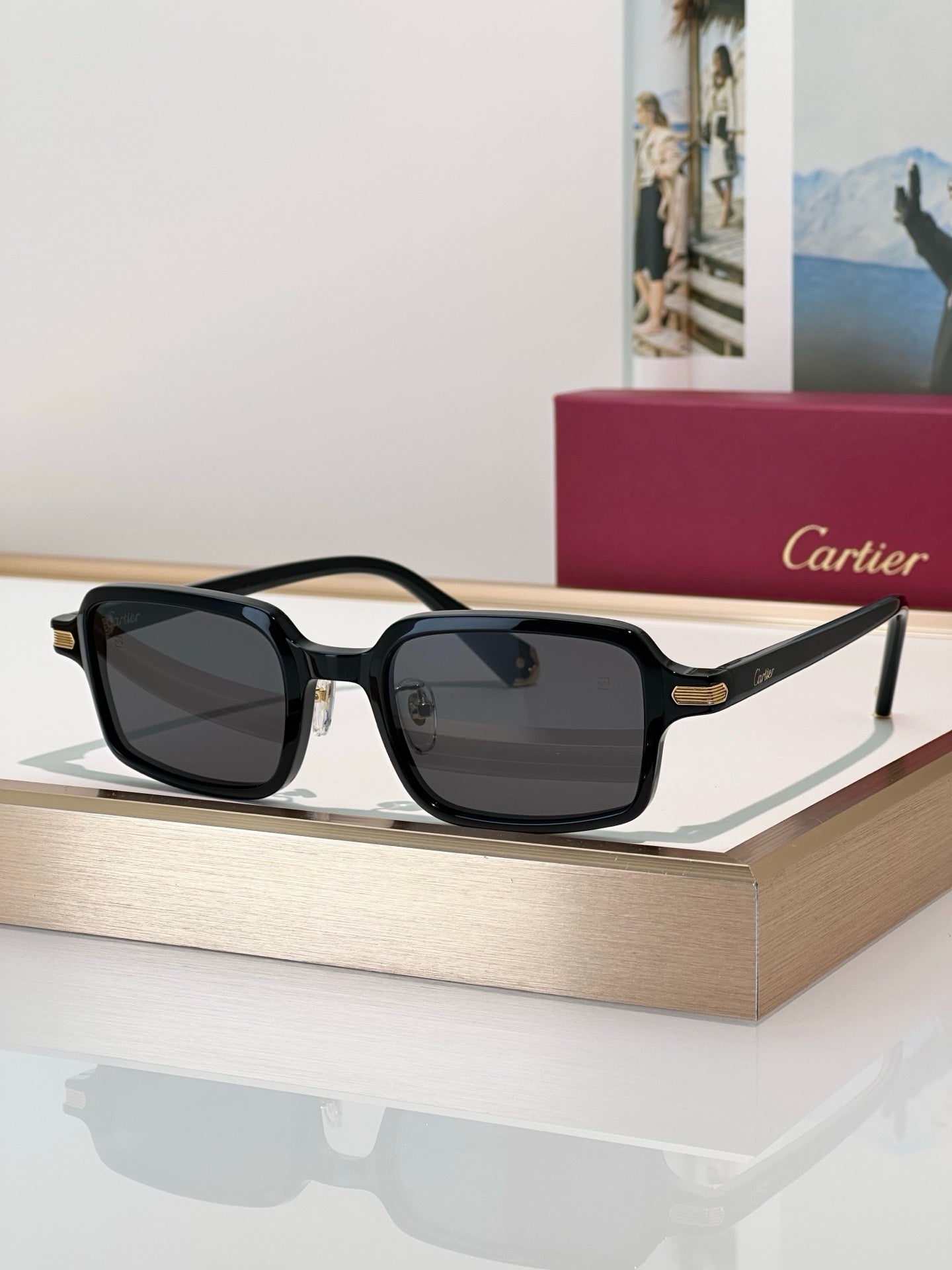 𝑪𝒂𝒓𝒕𝒊𝒆𝒓 Première
MOD：CT0539S
size：49□22-145
