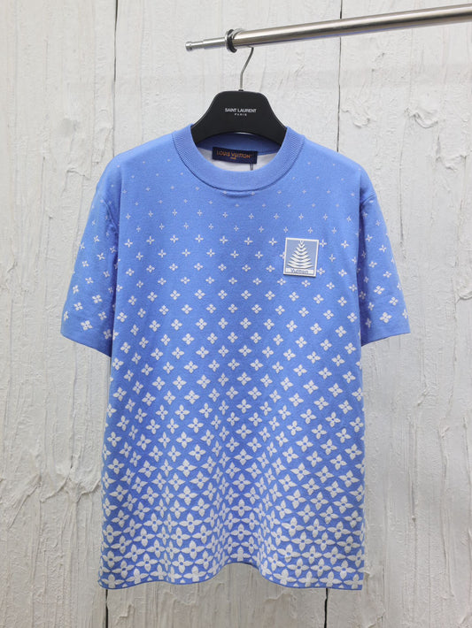 Lv SKI series knitted sweaters.