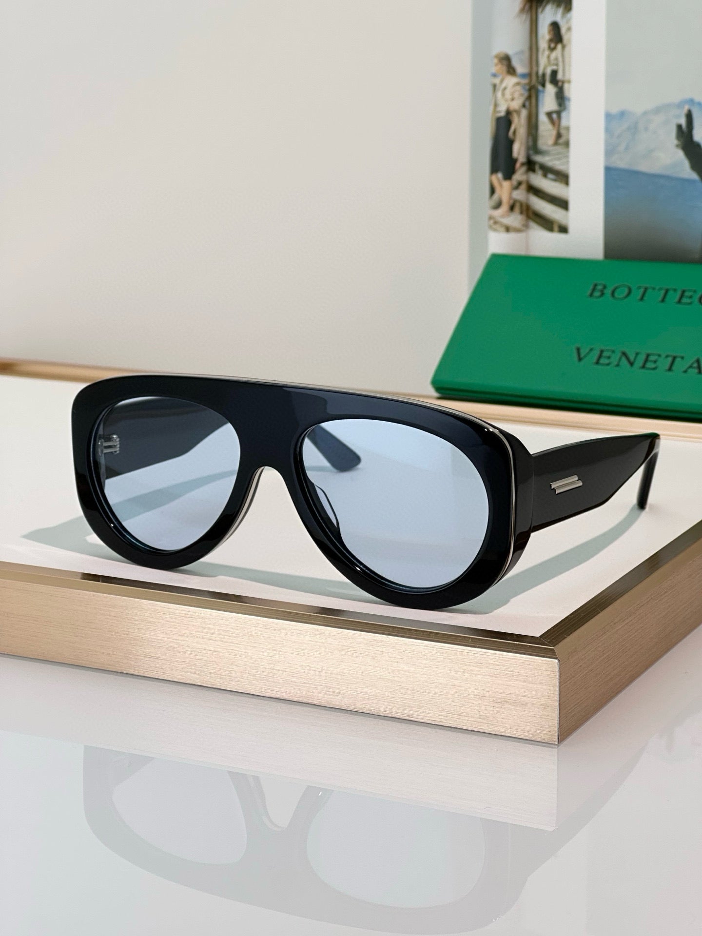 BOTTEGA VENET*
MODEL：BV1362S
SIZE:58口17-130