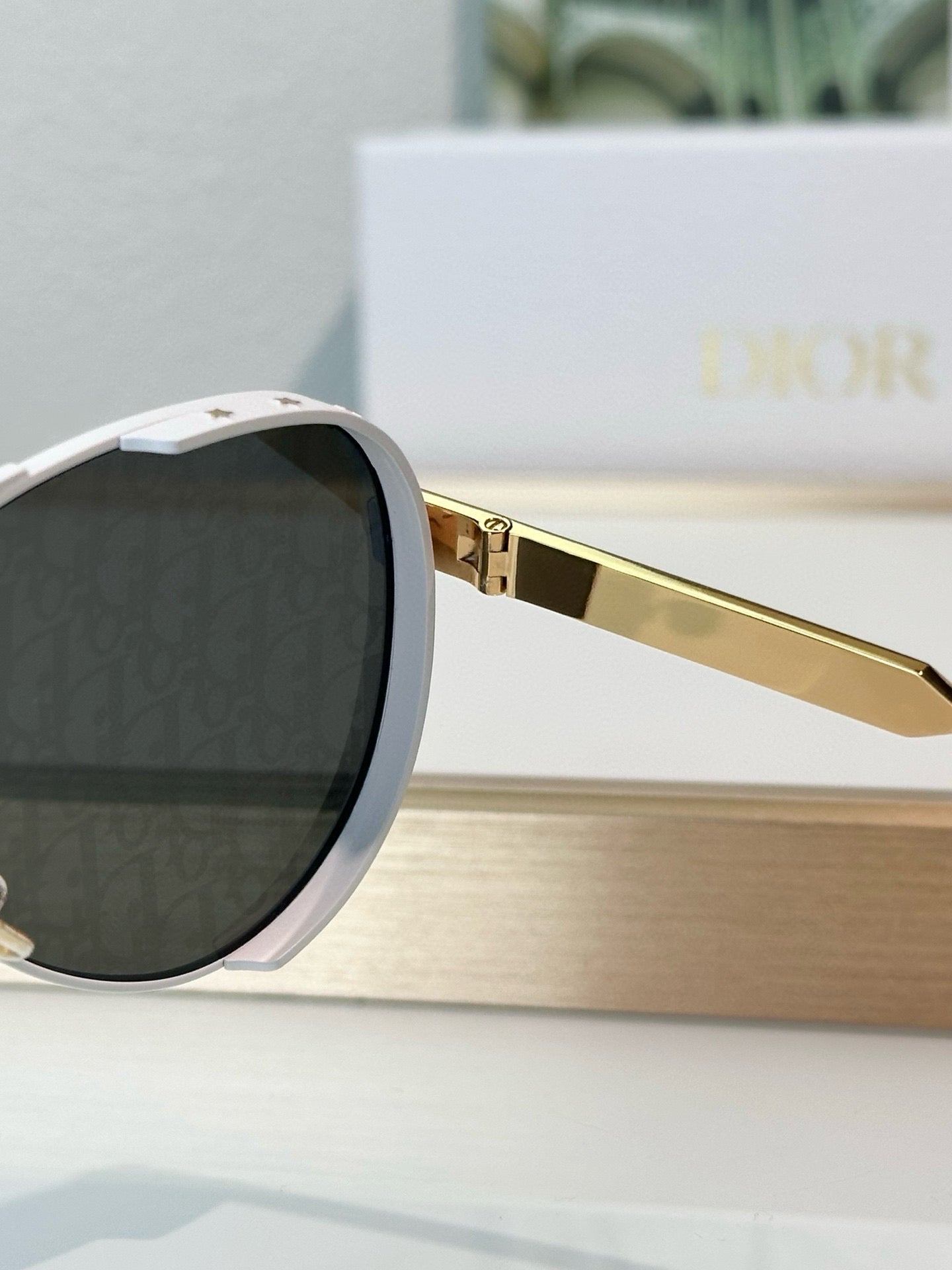 Dio*
Mod：DiorAlps A2U
Size：60-15-145
