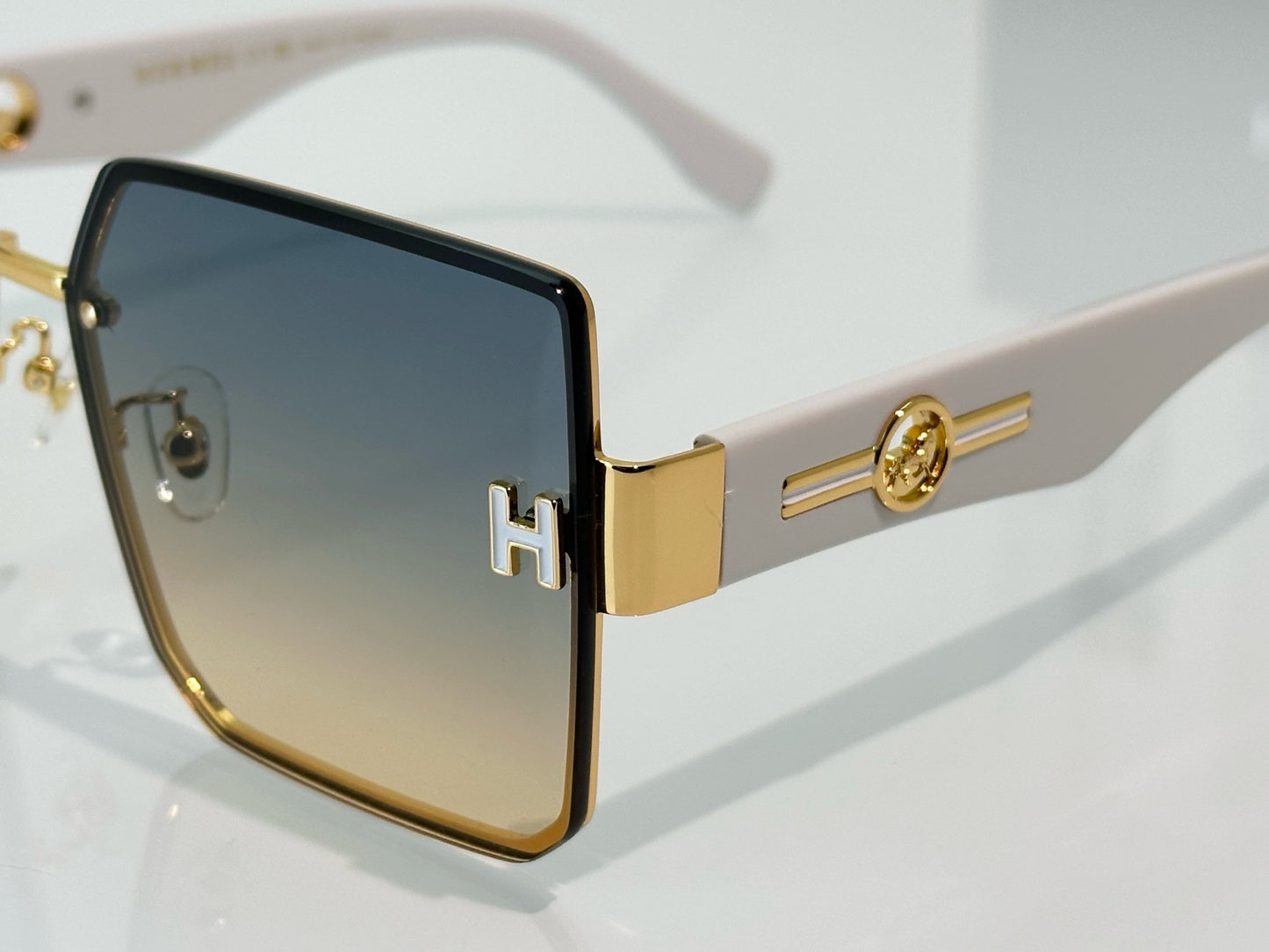 HERME*
MODEL：9717 
SIZE：59口18-145