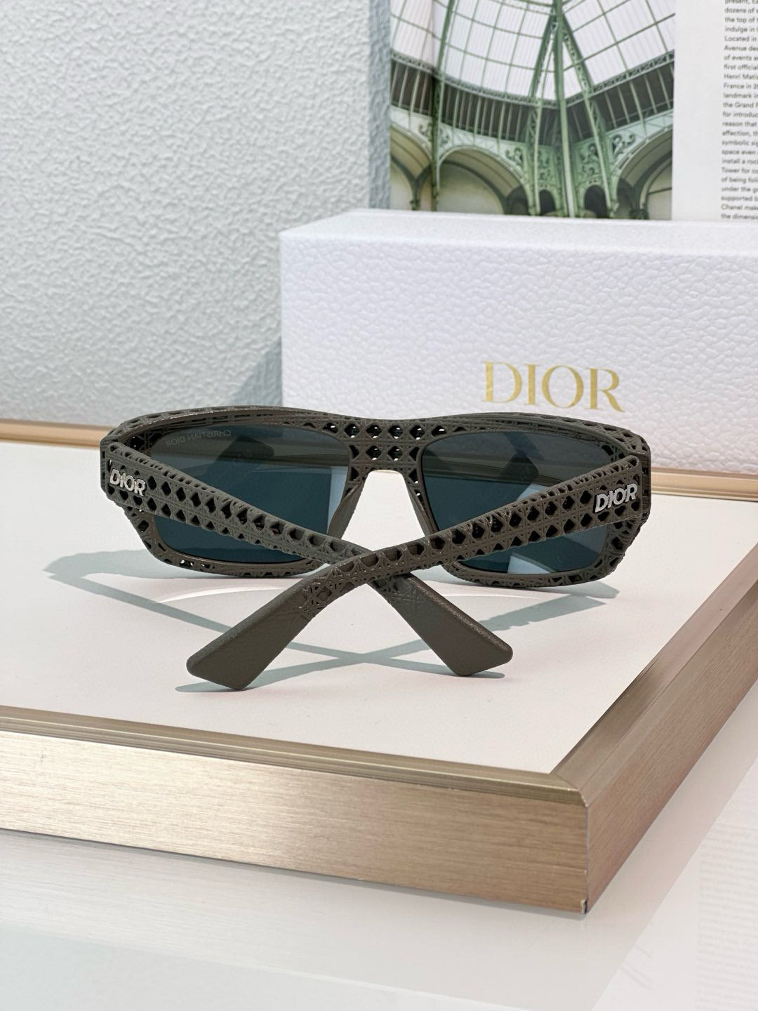 Dio*
Mod：3D S1I
Size：57-18-135