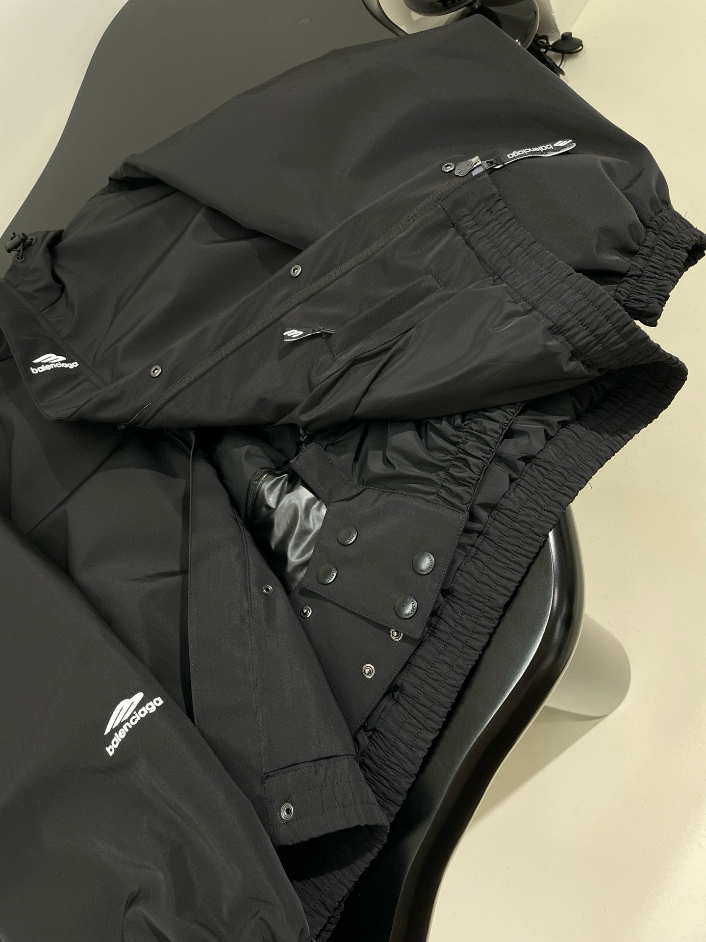 𝐵𝑎𝑙𝑒𝑛𝑐𝑖𝑎𝑔* 3B SPORTS ICON SKI PARKA