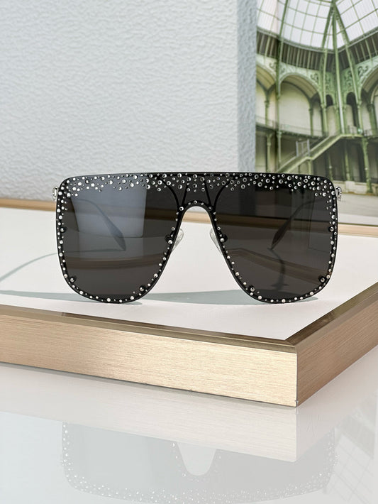 Mcquee*
Mod：AM0313S
Size：143-140