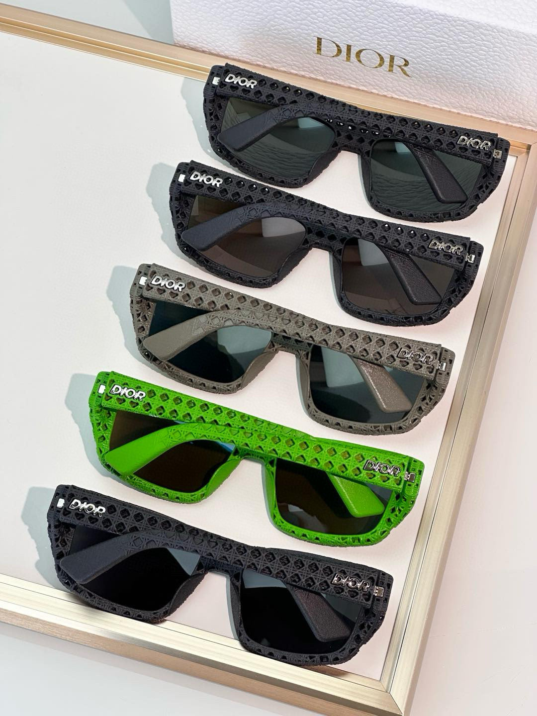 Dio*
Mod：3D S1I
Size：57-18-135